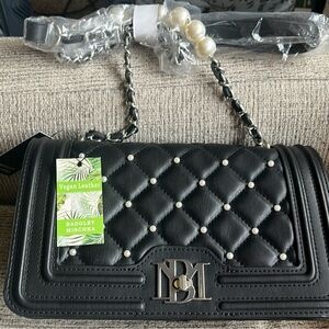 NWT Badgley Mischka Black Quilted Vegan
Leather Crossbody Bag w Pearl accents